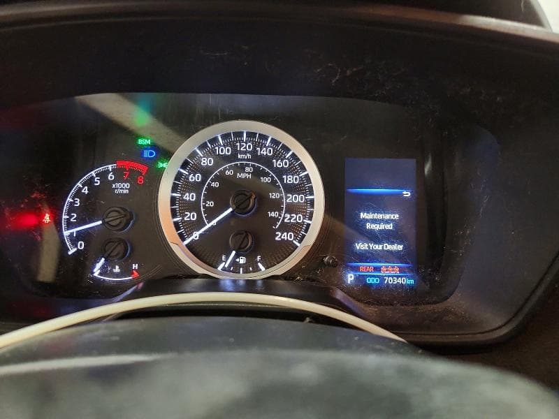 2020 TOYOTA COROLLA LE 9