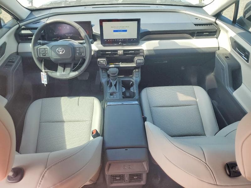 2026 TOYOTA RAV4 XLE PREMIUM 8