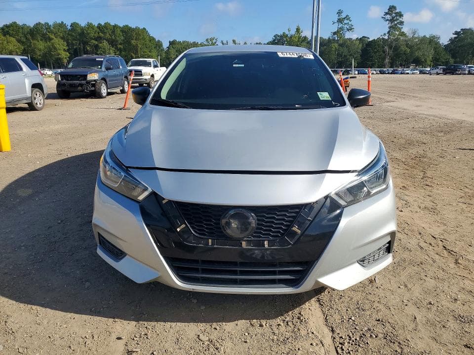 2020 NISSAN VERSA S 5