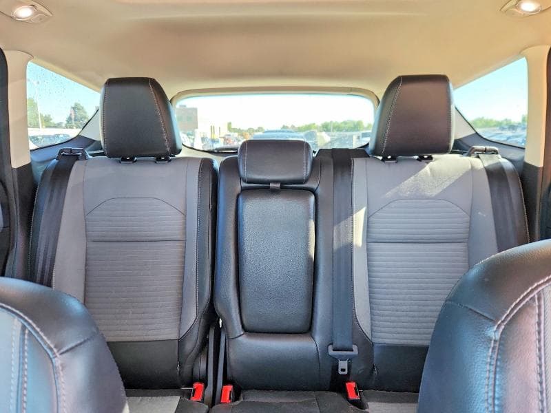 2017 FORD ESCAPE TITANIUM 10