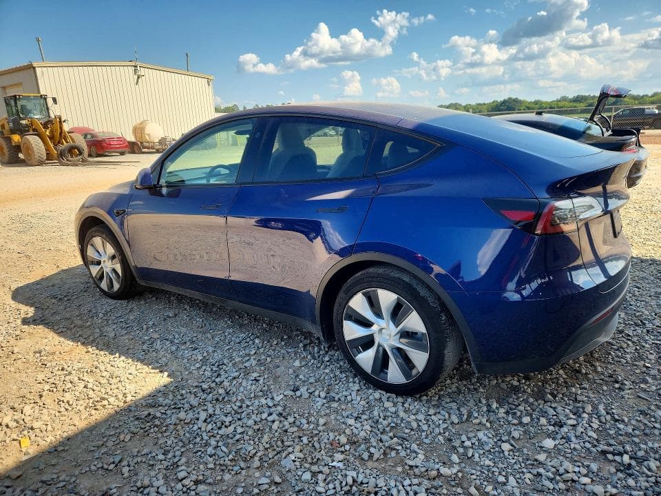 2023 TESLA MODEL Y 2