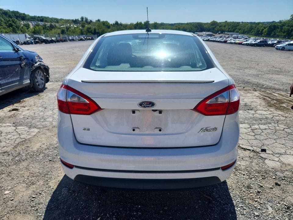 2019 FORD FIESTA SE 6