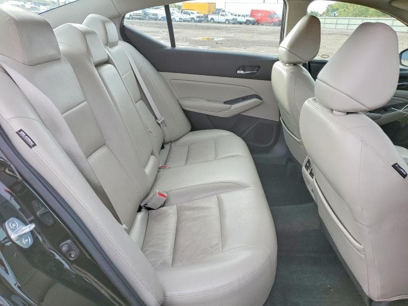 2019 NISSAN ALTIMA SL 10