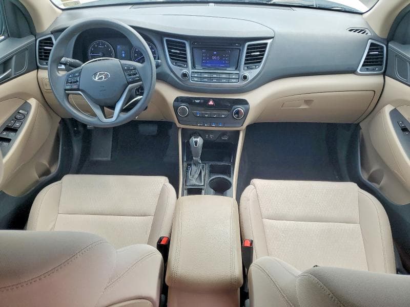 2017 HYUNDAI TUCSON SE 8