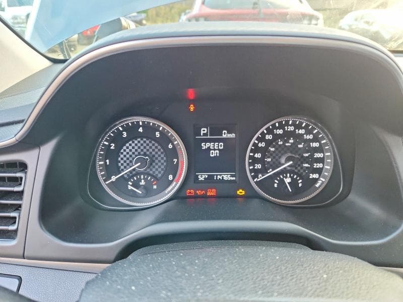 2020 HYUNDAI ELANTRA SE 9