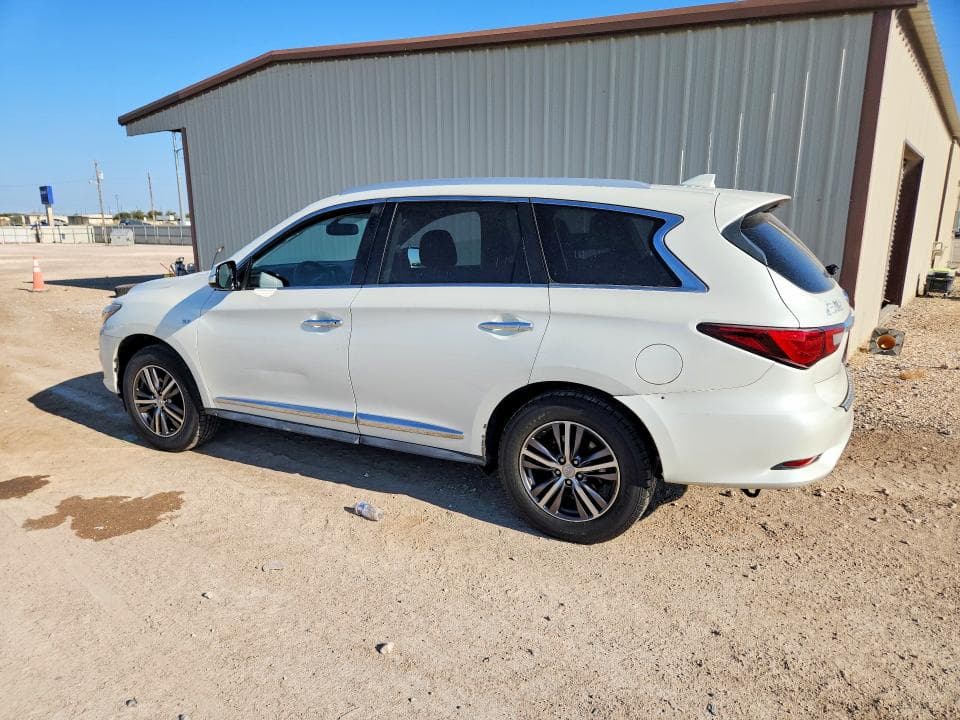 2017 INFINITI QX60 BASE 2