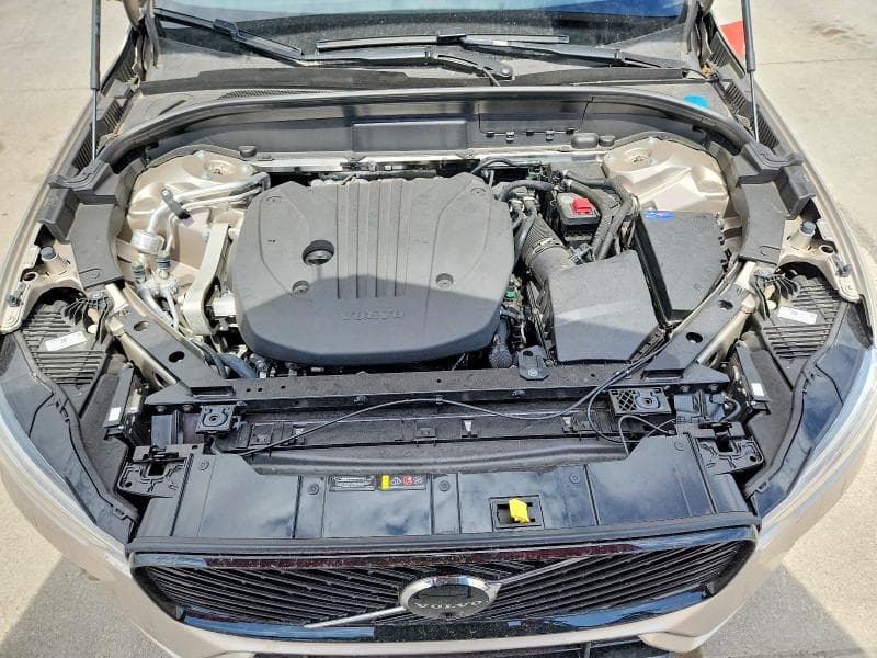 2026 VOLVO XC60 PLUS 12