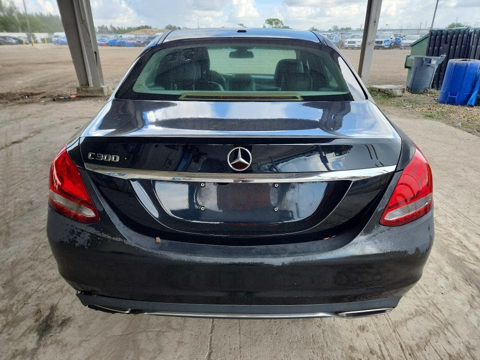 2017 MERCEDES-BENZ C 300 6