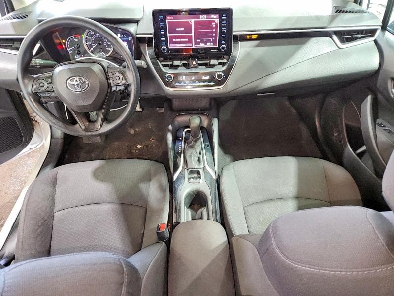 2021 TOYOTA COROLLA LE 8