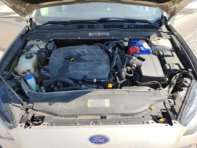 2017 FORD FUSION SE 11