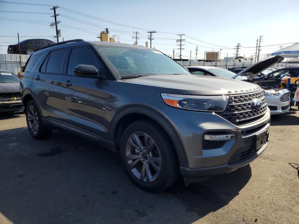 2023 FORD EXPLORER XLT 4