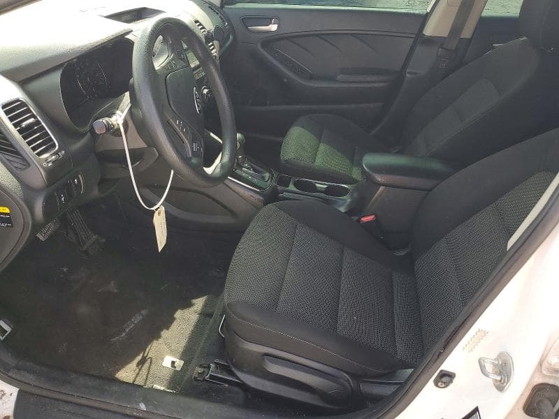 2017 KIA FORTE LX 7