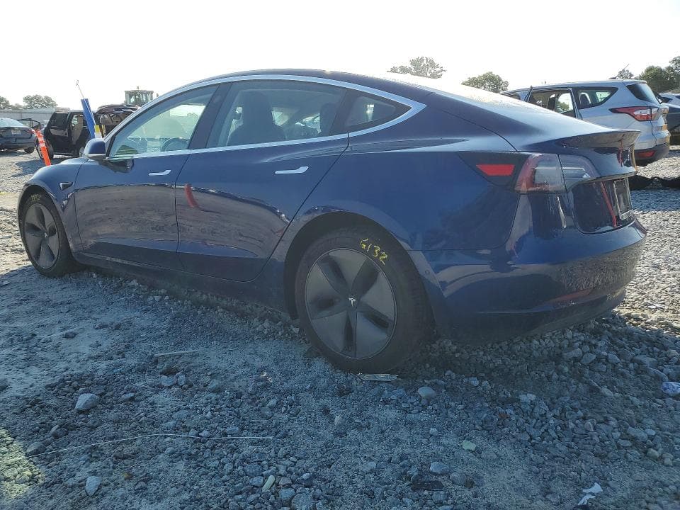 2018 TESLA MODEL 3 2