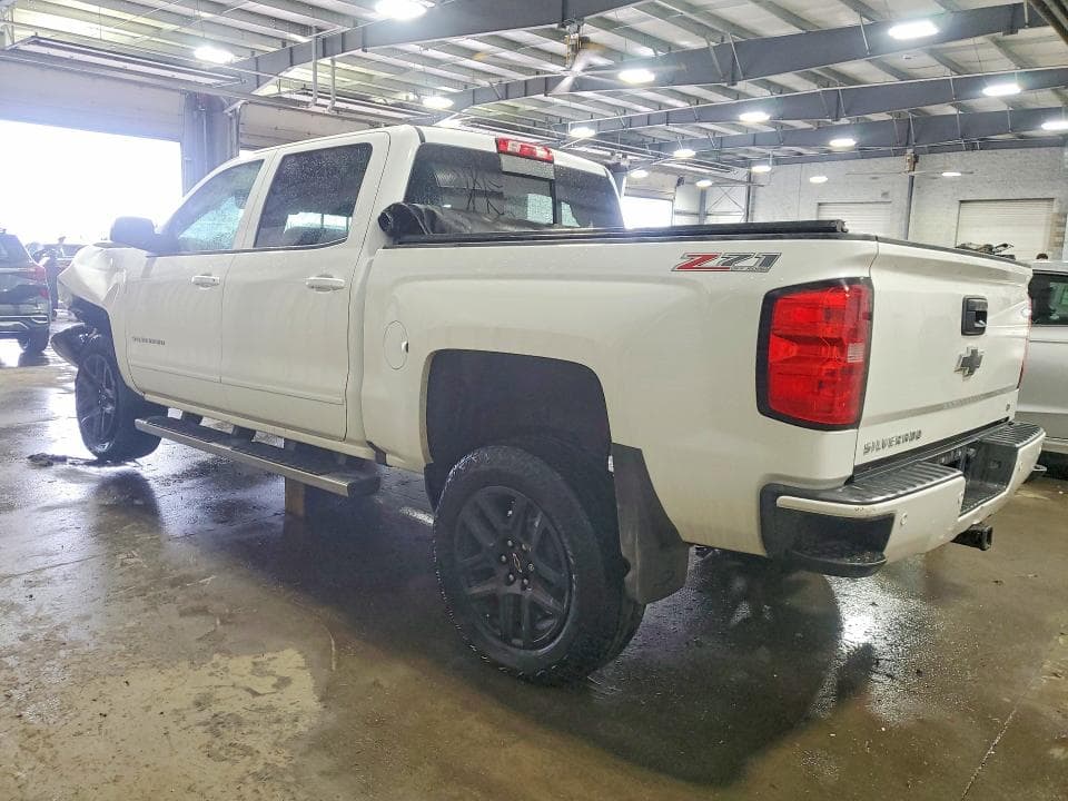 2017 CHEVROLET SILVERADO K1500 LT 2