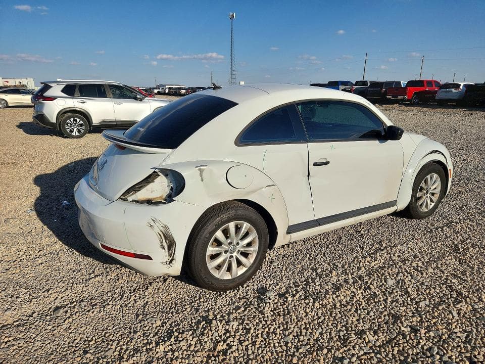 2017 VOLKSWAGEN BEETLE 1.8T 3