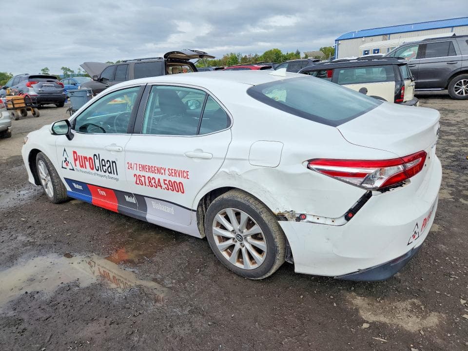 2020 TOYOTA CAMRY LE 2