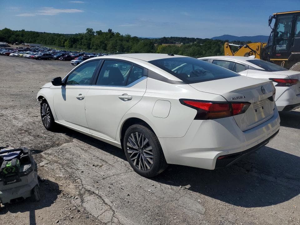 2026 NISSAN ALTIMA SV 2