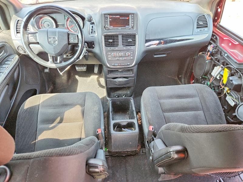 2018 DODGE GRAND CARAVAN SE 8
