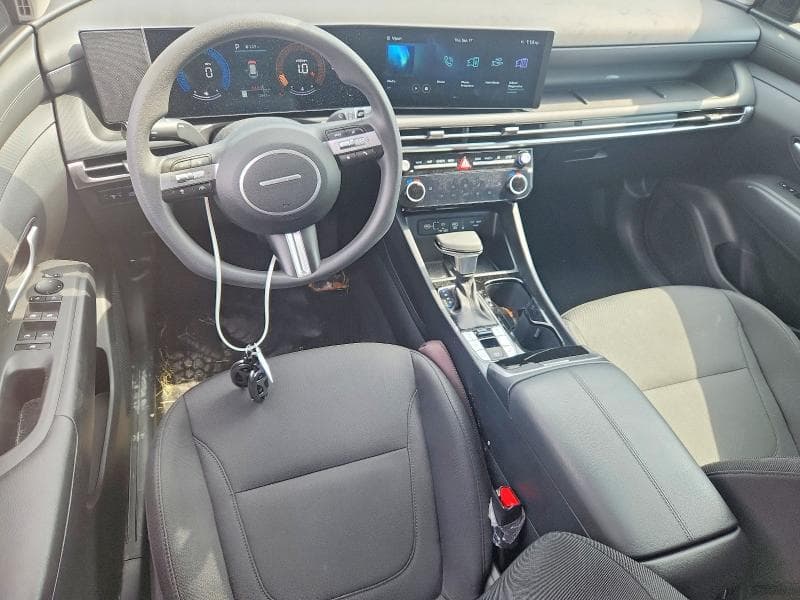 2025 HYUNDAI TUCSON SEL 8