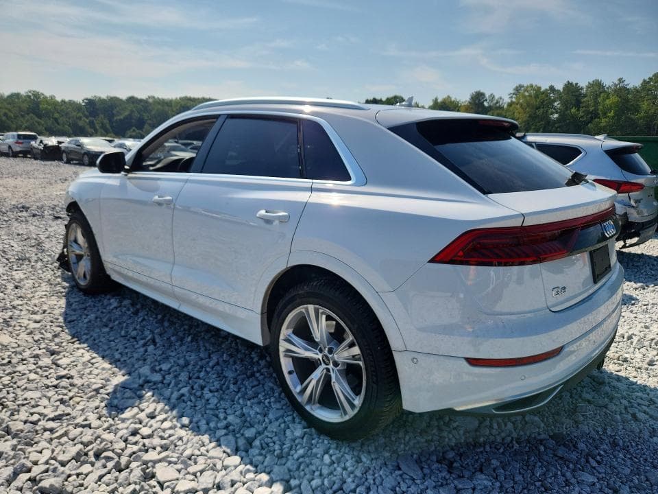 2023 AUDI Q8 PREMIUM 2