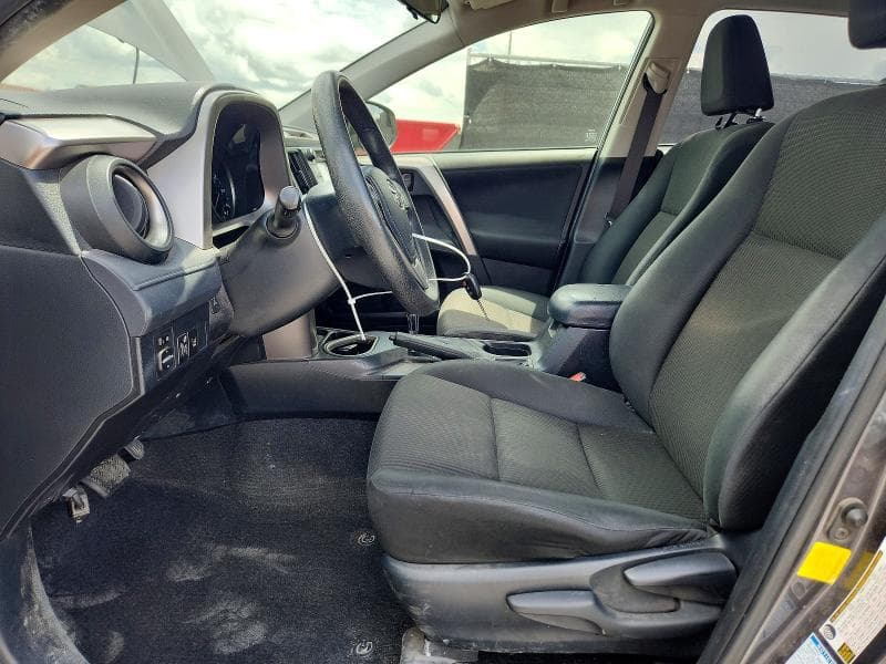 2018 TOYOTA RAV4 LE 7