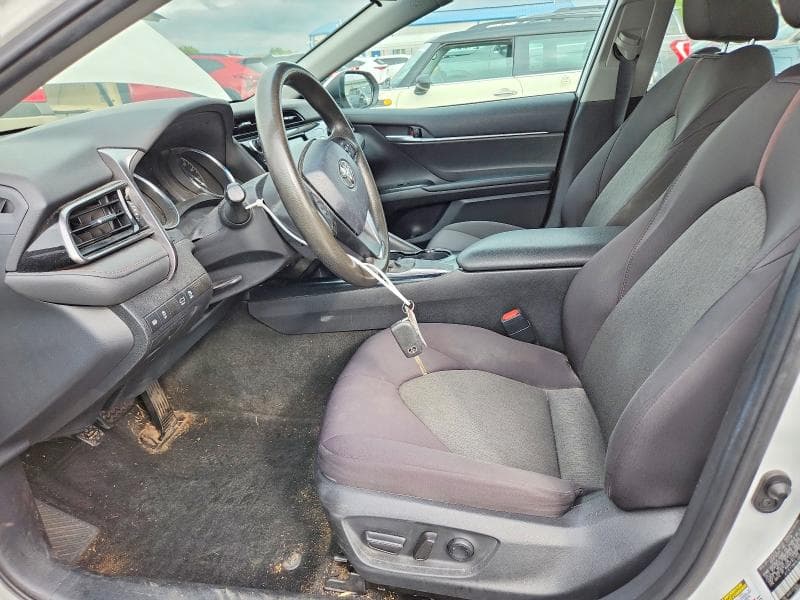 2020 TOYOTA CAMRY LE 7