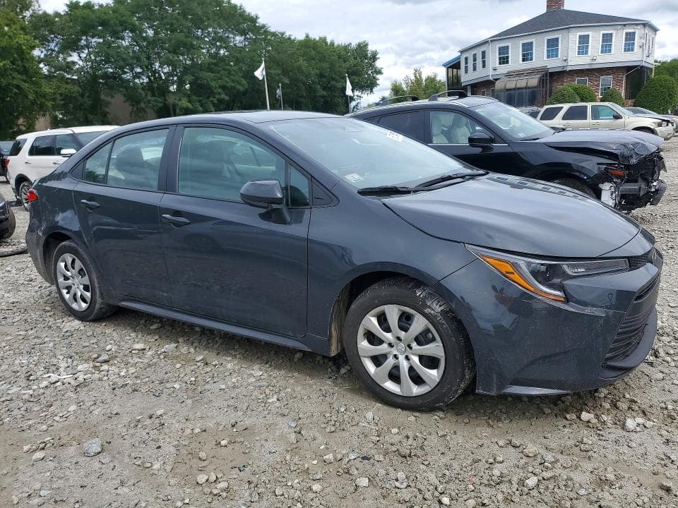 2025 TOYOTA COROLLA LE 4