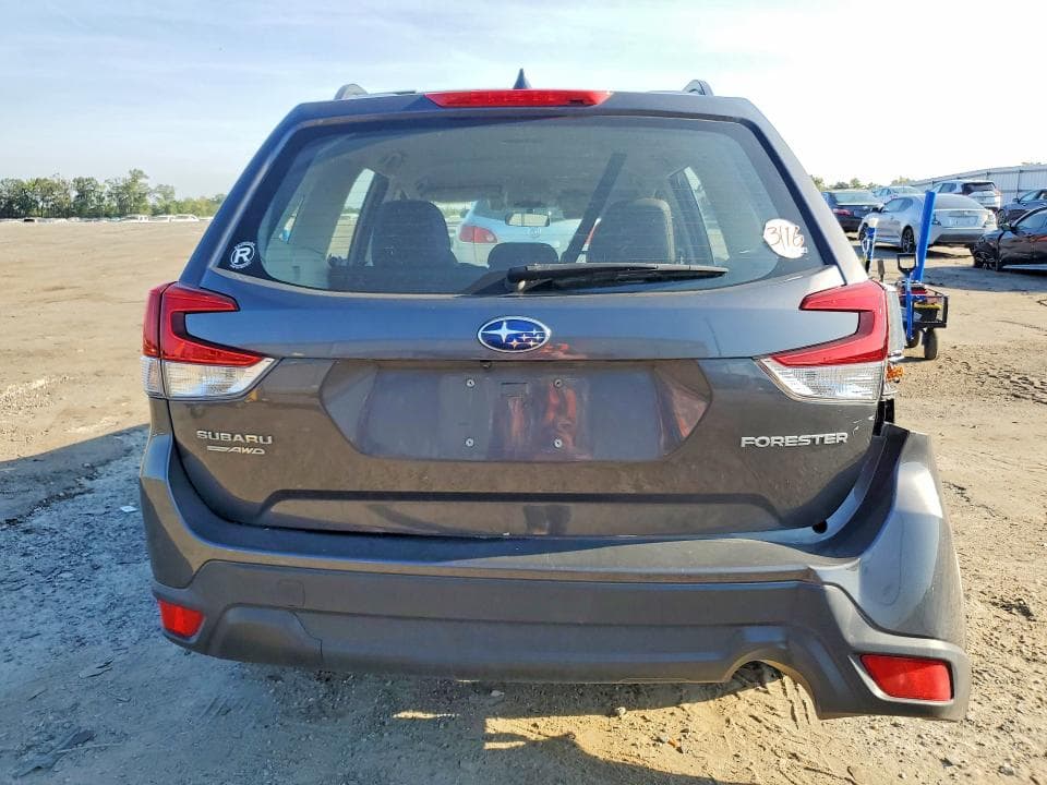 2021 SUBARU FORESTER 6