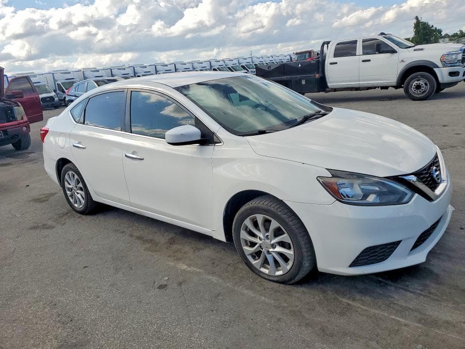 2019 NISSAN SENTRA SV 4