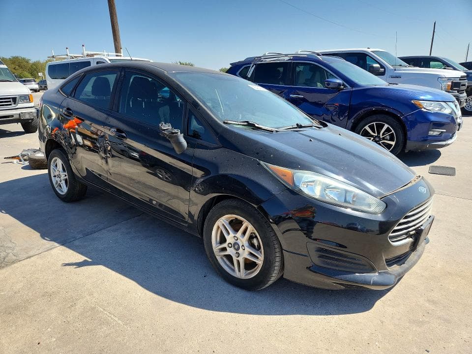 2017 FORD FIESTA SE 4