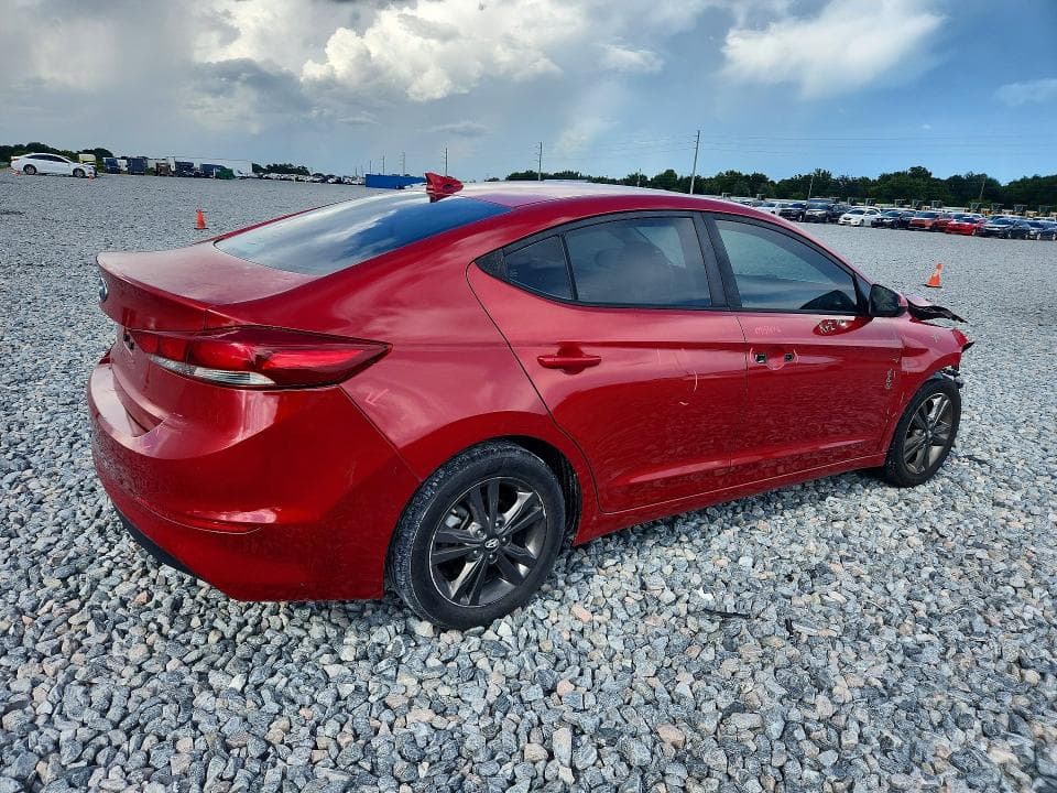 2018 HYUNDAI ELANTRA SEL 3