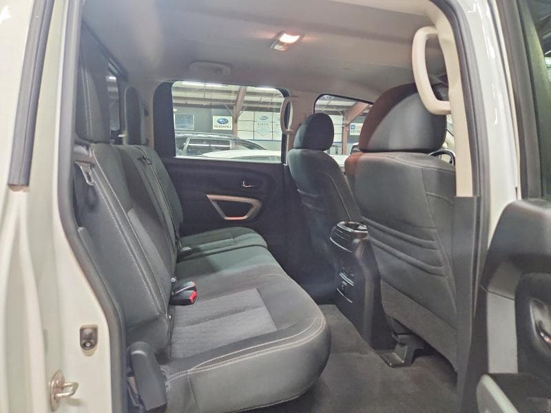 2018 NISSAN TITAN SV 10