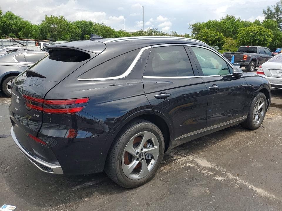 2026 GENESIS GV70 2.5T STANDARD 3
