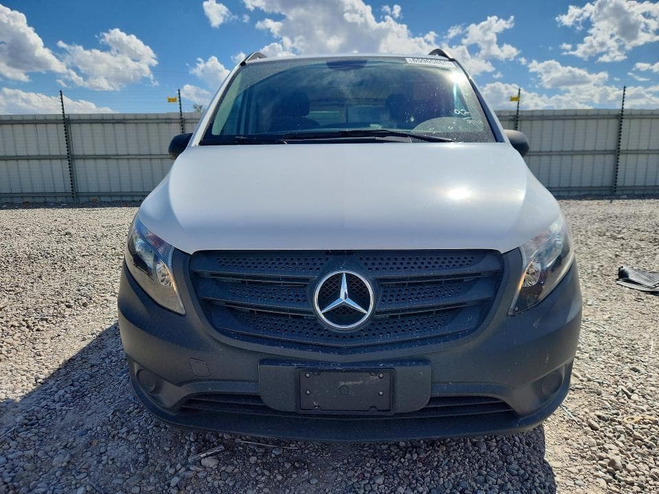 2018 MERCEDES-BENZ METRIS 5