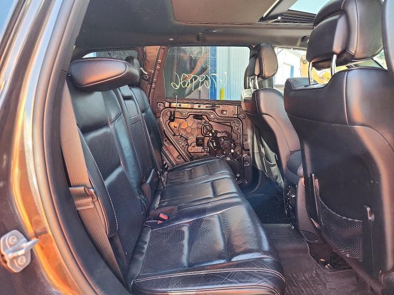 2017 JEEP GRAND CHEROKEE OVERLAND 11