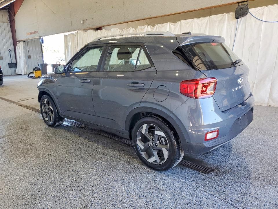 2026 HYUNDAI VENUE SEL 2