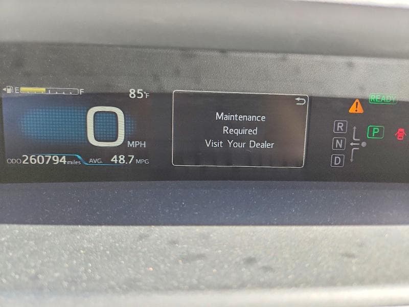 2017 TOYOTA PRIUS TWO 9