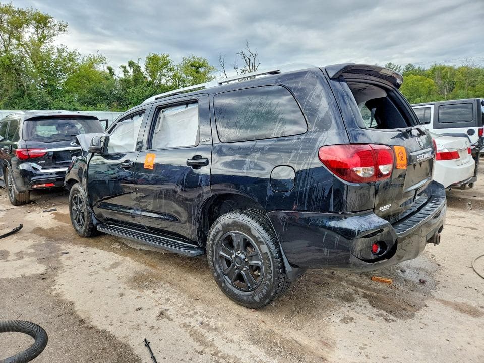 2018 TOYOTA SEQUOIA SR5 2