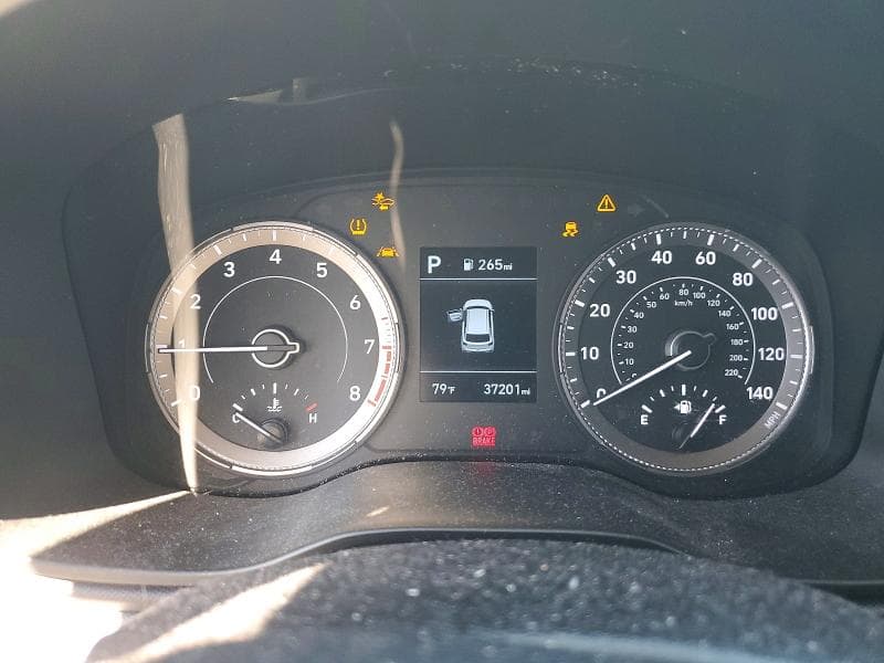 2021 HYUNDAI VENUE SE 9