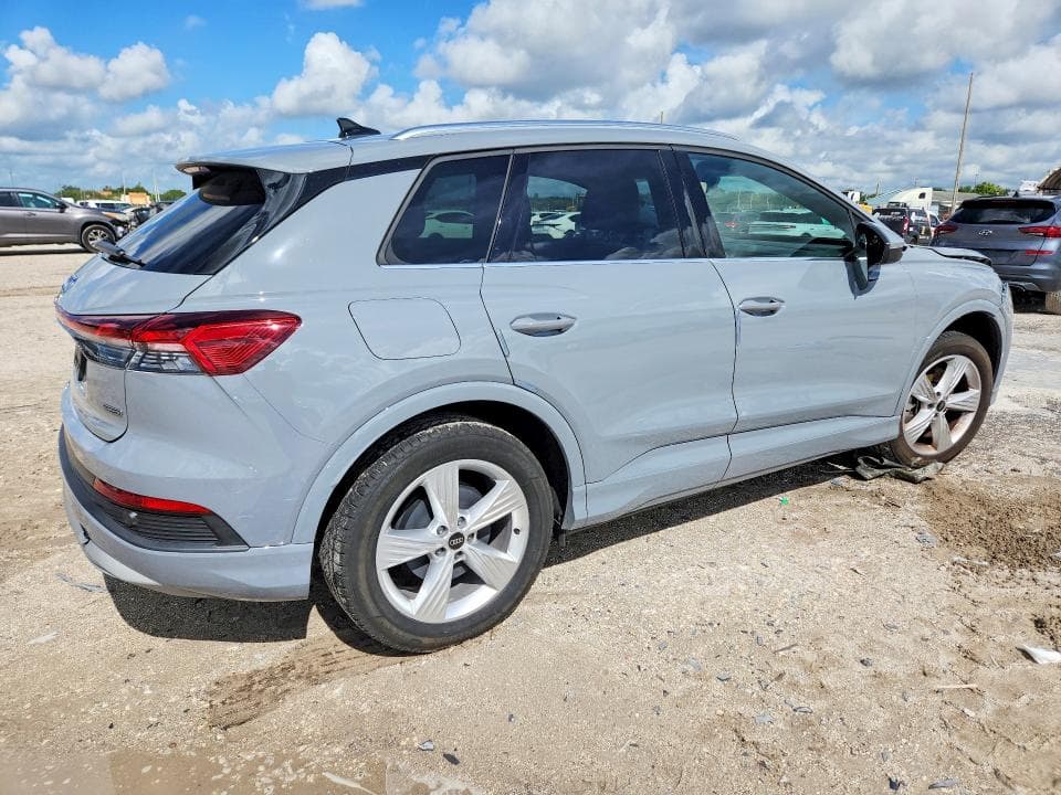 2022 AUDI Q4 E-TRON PREMIUM PLUS 3