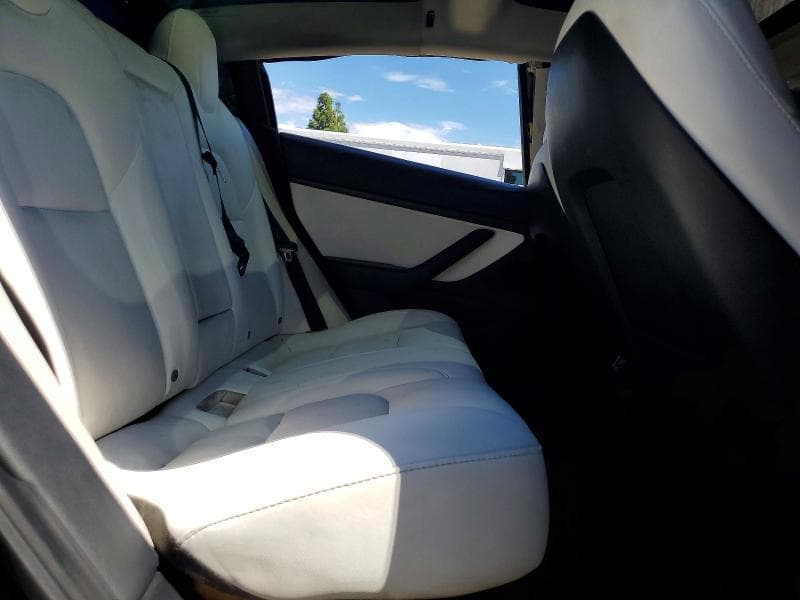 2021 TESLA MODEL 3 10