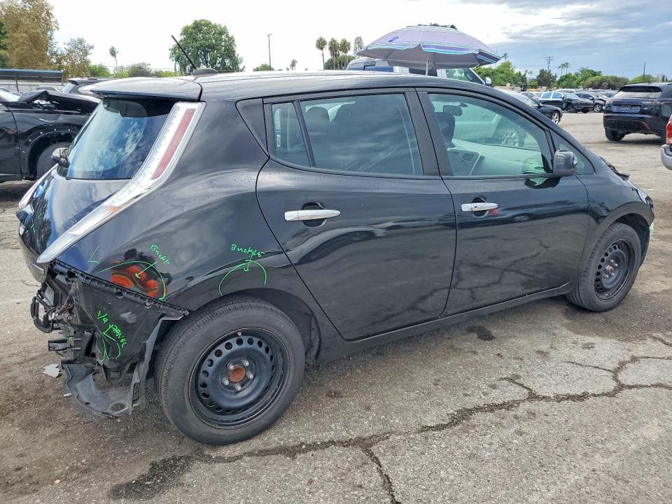 2017 NISSAN LEAF S 3