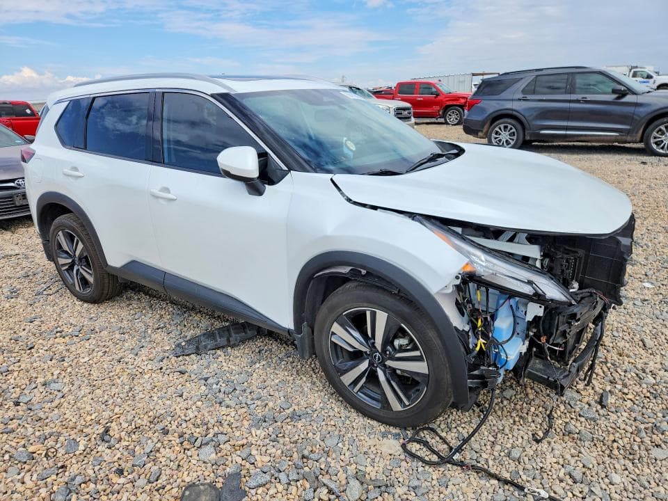 2024 NISSAN ROGUE SL 4