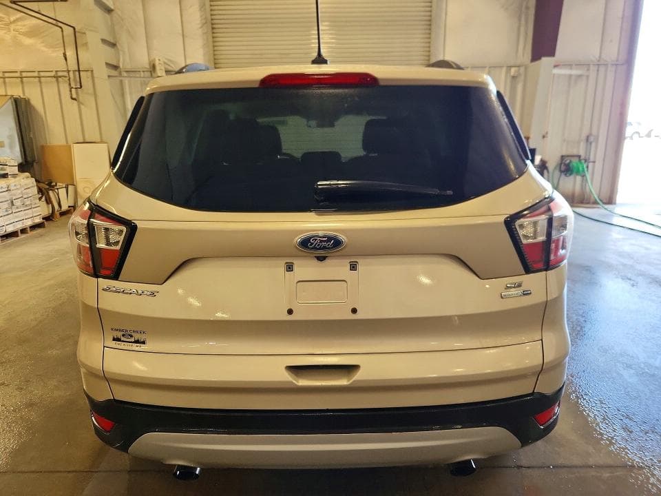 2018 FORD ESCAPE SE 6