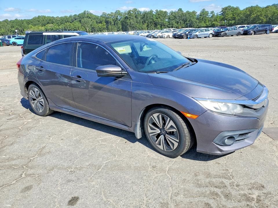 2017 HONDA CIVIC EX 4