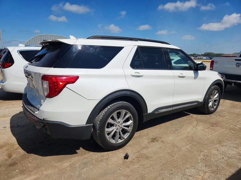 2021 FORD EXPLORER XLT 3