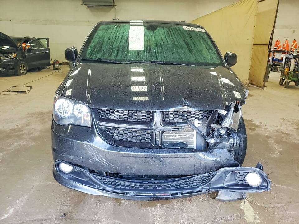 2019 DODGE GRAND CARAVAN GT 5