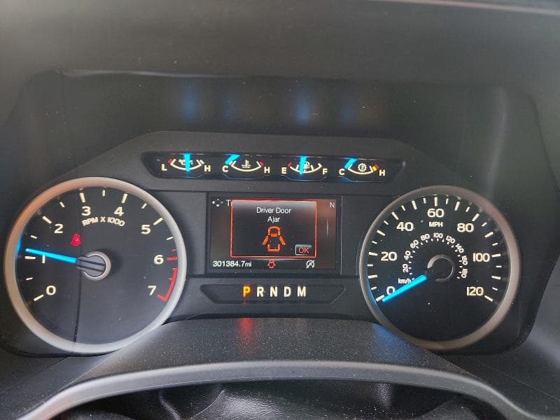 2017 FORD F150 SUPERCREW 9