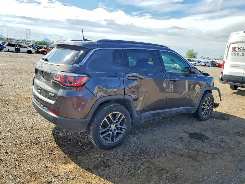 2017 JEEP COMPASS LATITUDE 3
