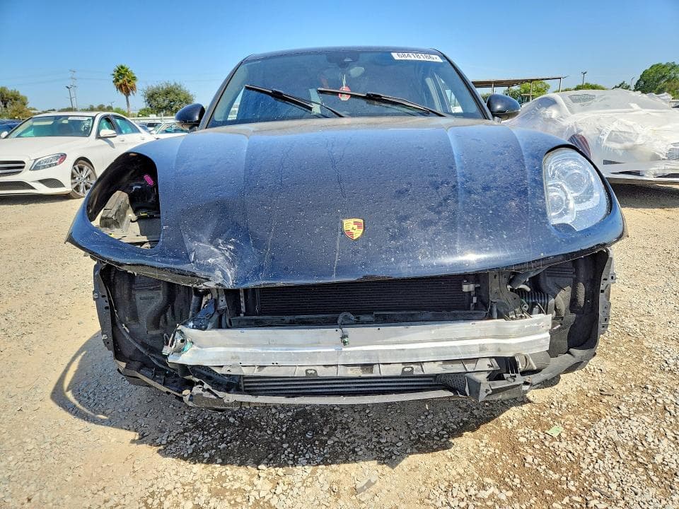 2017 PORSCHE MACAN 5